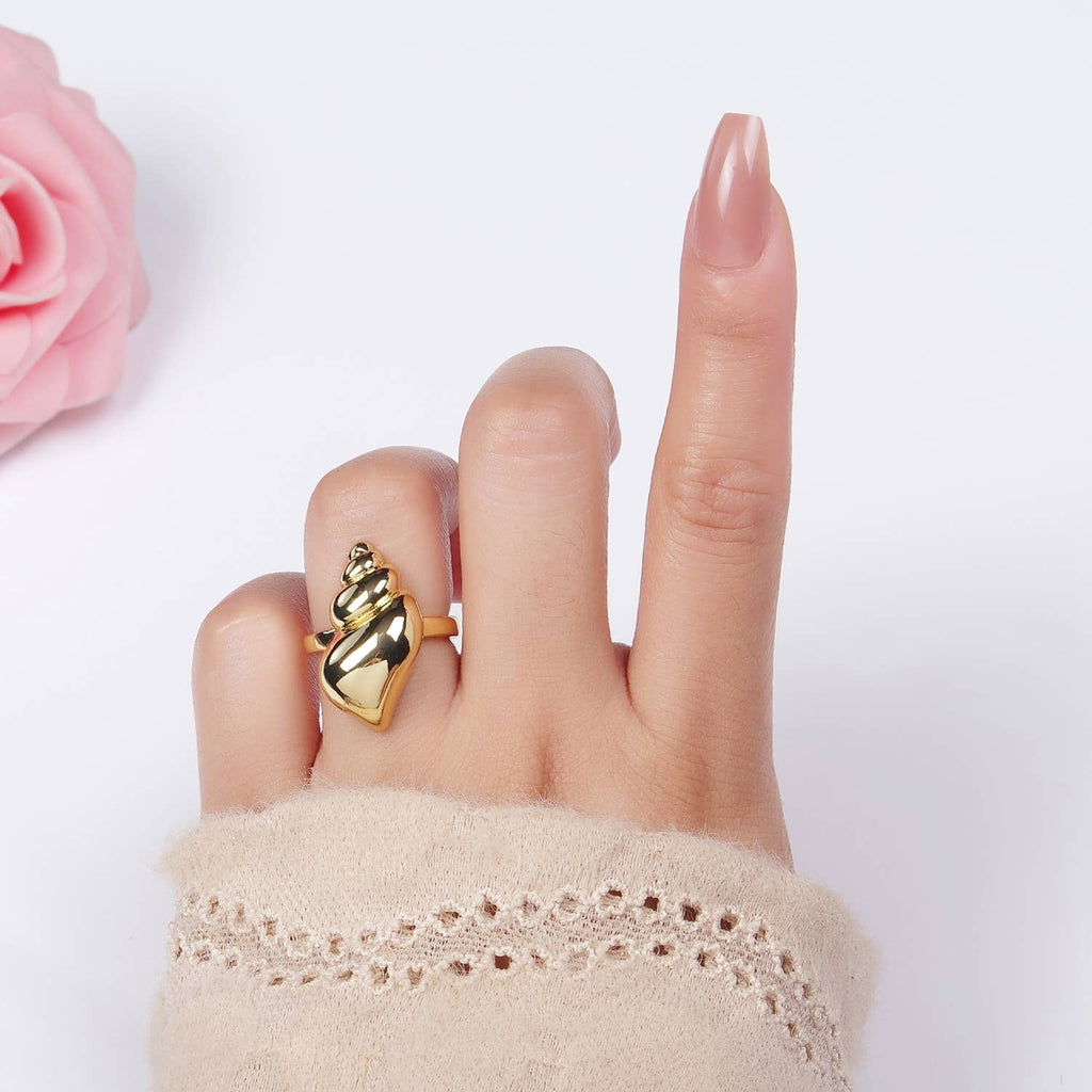 Gold Trumpet Clam Shell Adjustable Ring